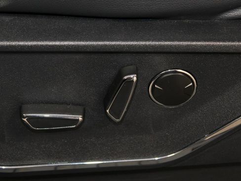 Used 2023 Ford F150 Lariat w/ Equipment Group 502A High image 23