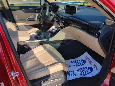 Used 2024 Acura MDX SH-AWD w/ Advance Package image 32