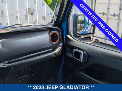 Used 2023 Jeep Gladiator Mojave w/ Cold Weather Group AWD/4WD image 20