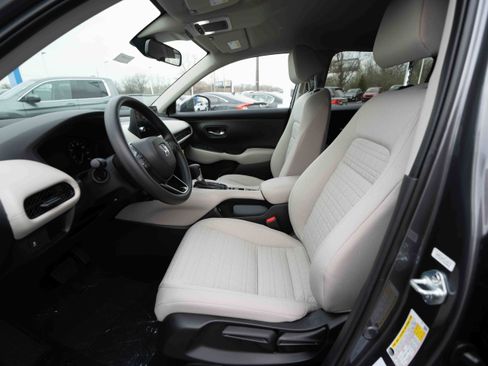 New 2026 Honda HR-V LX image 9
