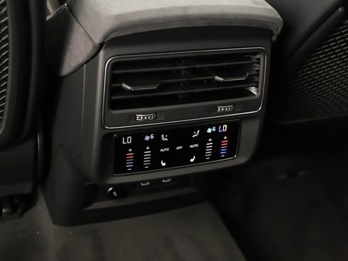 New 2026 Audi RS Q8 performance image 22