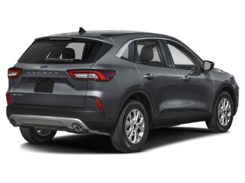 Used 2023 Ford Escape Active w/ Tech Pack #2 AWD/4WD image 2