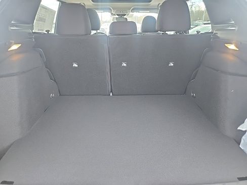 New 2026 Nissan Kicks SV image 30