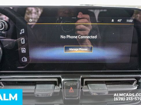 Used 2024 Chevrolet TrailBlazer RS image 37