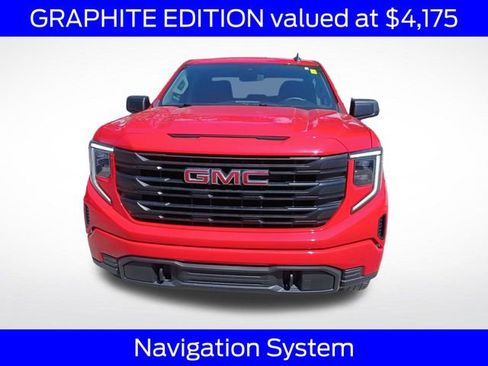 Used 2023 GMC Sierra 1500 Pro w/ Graphite Edition AWD/4WD image 3