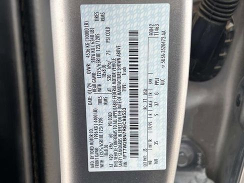 Used 2024 Ford F250 XLT image 27