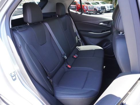 Certified 2025 Buick Encore GX Preferred AWD/4WD image 9