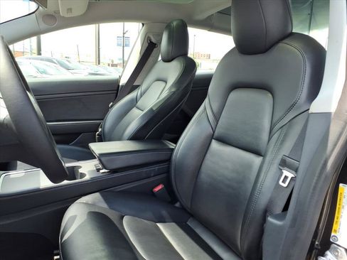 Used 2021 Tesla Model 3 Standard Range Plus RWD image 14