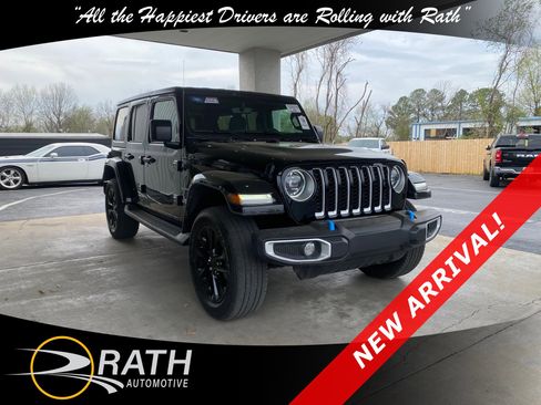 Used 2023 Jeep Wrangler Sahara w/ Cold Weather Group image 1