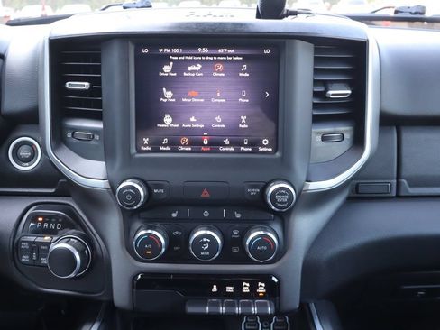 Used 2020 RAM 1500 Big Horn AWD/4WD image 10