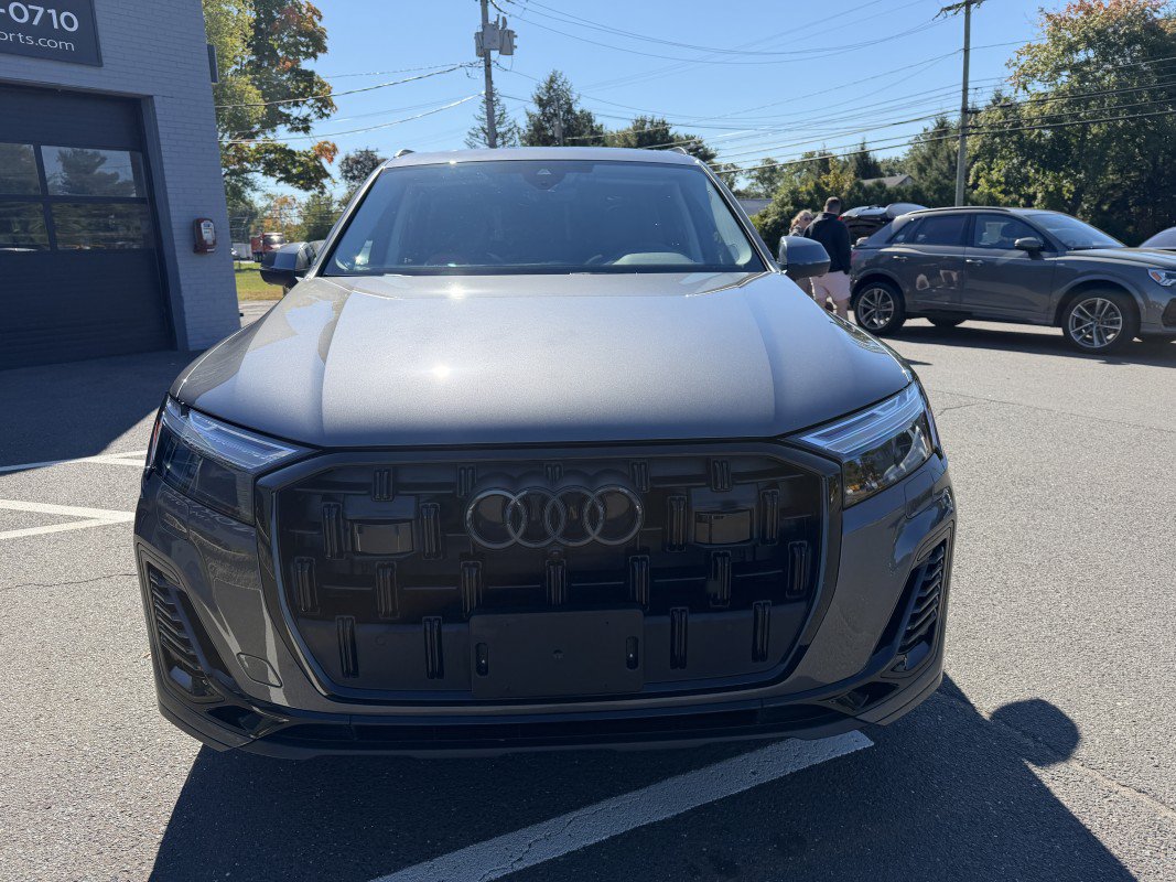 Used 2026 Audi Q7 3.0T Premium Plus w/ Premium Plus Package AWD/4WD image 3