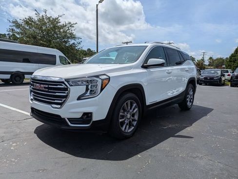 Used 2023 GMC Terrain SLT FWD image 9