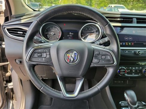 Used 2022 Buick Encore GX Select w/ Sport Touring Package image 31