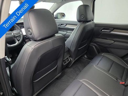 Used 2026 GMC Terrain Denali AWD/4WD image 15