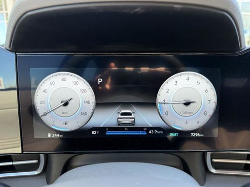 Used 2023 Hyundai Elantra SEL w/ Convenience Package image 20