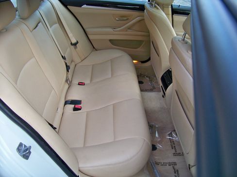 Used 2014 BMW 528i xDrive Sedan image 34