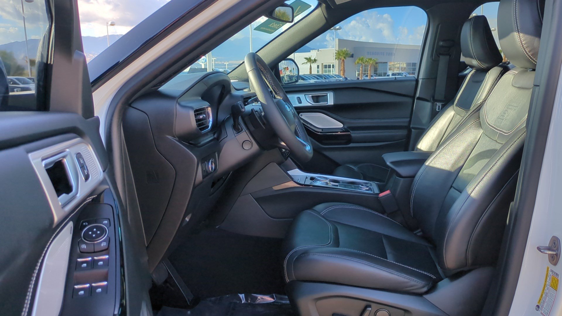Used 2023 Ford Explorer ST w/ Equipment Group 401A AWD/4WD image 16
