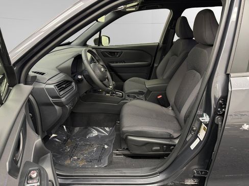 Certified 2025 Subaru Forester Premium image 9