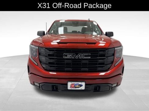 Certified 2024 GMC Sierra 1500 Elevation image 9