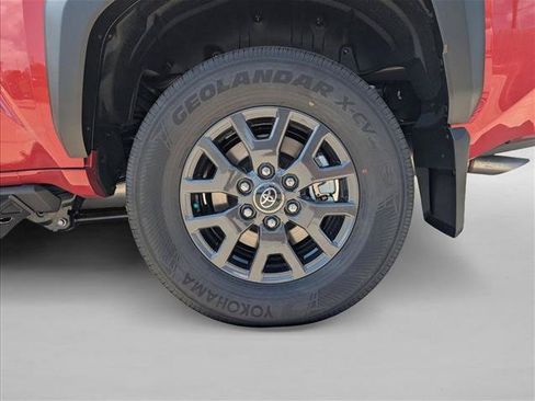 Used 2026 Toyota 4Runner SR5 AWD/4WD image 10