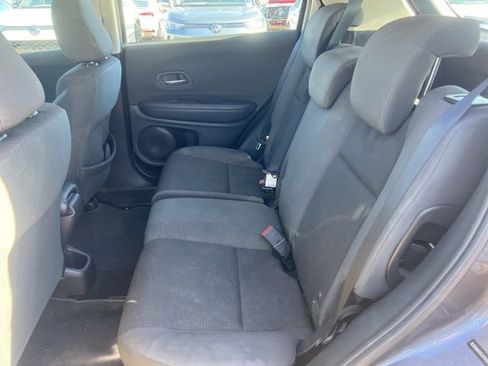 Used 2020 Honda HR-V LX image 8