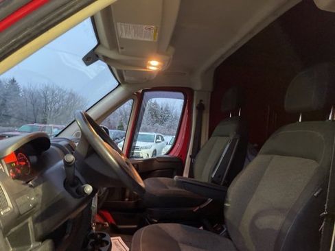 Used 2017 RAM ProMaster 2500 w/ Mopar Trailer Tow Group image 12