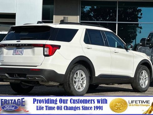 New 2026 Ford Explorer Active image 4