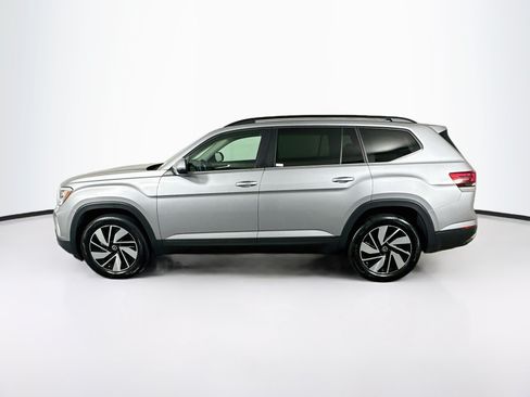 Used 2026 Volkswagen Atlas SE FWD image 4