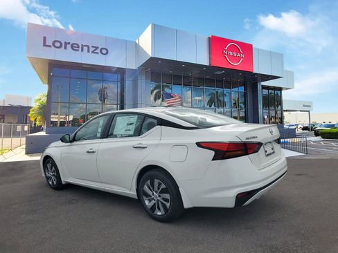 New 2025 Nissan Altima 2.5 S image 6