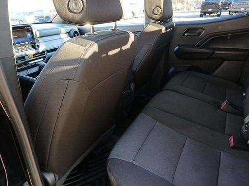 Used 2024 Chevrolet Colorado Trail Boss image 13