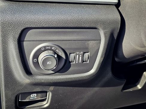 New 2025 Jeep Grand Cherokee Limited image 15