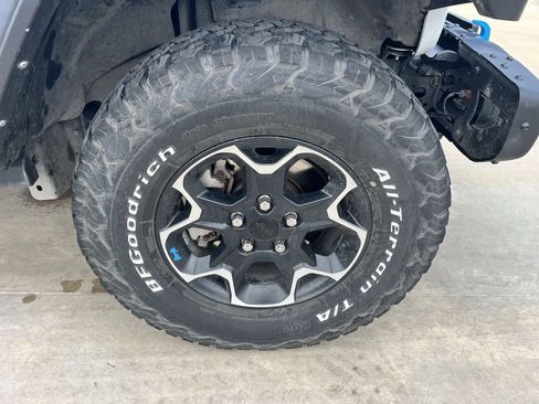 Used 2023 Jeep Wrangler Unlimited Rubicon 4xe w/ Steel Bumper Group AWD/4WD image 25