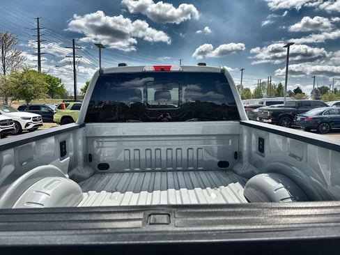 Used 2026 Ford F250 Platinum AWD/4WD image 17
