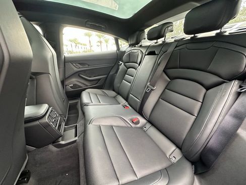 Used 2026 Porsche Taycan 4S AWD/4WD image 39
