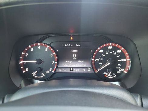 Used 2024 Nissan Frontier PRO-4X w/ Off-Road Protection Package image 18