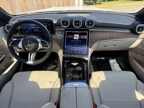 Used 2023 Mercedes-Benz C 300 Sedan image 19