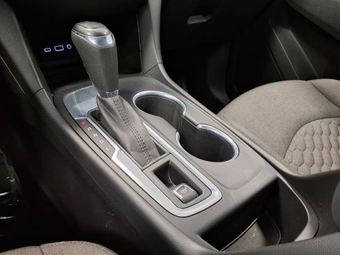 Used 2020 Chevrolet Equinox LT FWD image 21