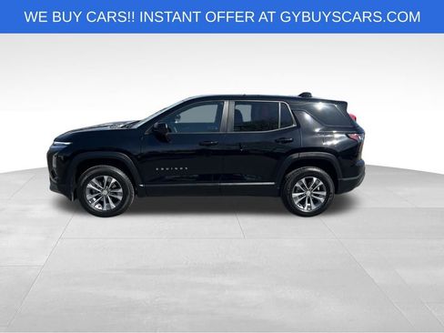 Used 2025 Chevrolet Equinox LT image 3