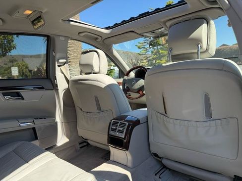 Used 2012 Mercedes-Benz S 550 image 54