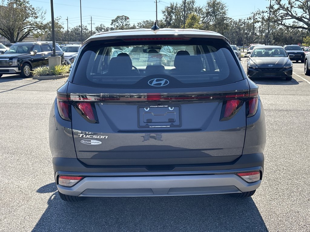 New 2026 Hyundai Tucson SE FWD image 8