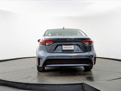 Used 2024 Toyota Corolla LE FWD image 7