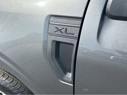 New 2026 Ford Maverick XL image 16