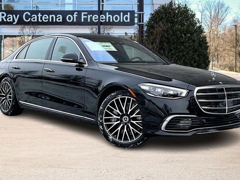 New 2026 Mercedes-Benz S 580 4MATIC Sedan image 2