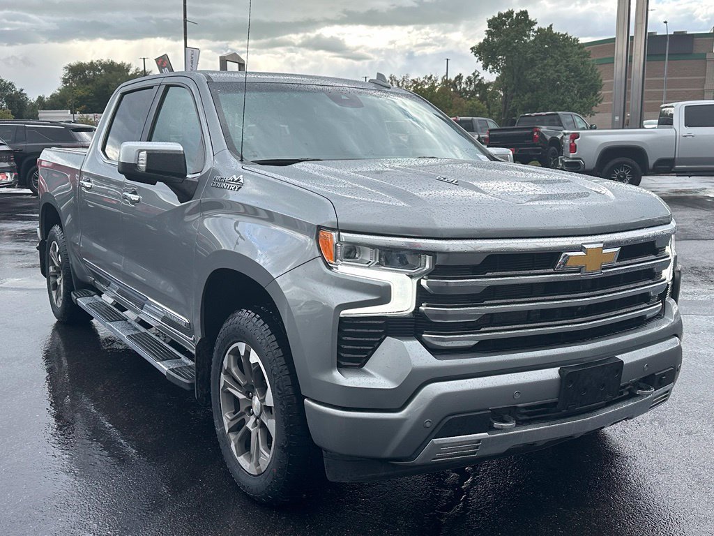 Certified 2023 Chevrolet Silverado 1500 High Country w/ Max Trailering Package AWD/4WD image 7