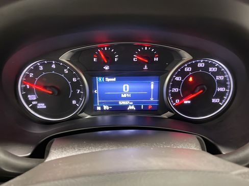 Used 2024 GMC Terrain SLE FWD image 5
