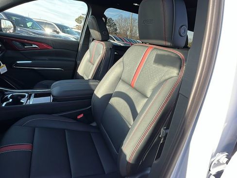 New 2026 Chevrolet Traverse RS image 14