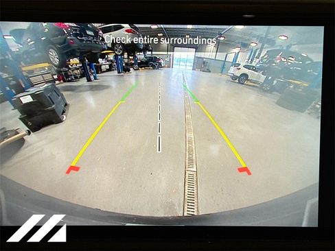 Used 2024 Jeep Wrangler Unlimited w/ Convenience Group image 15