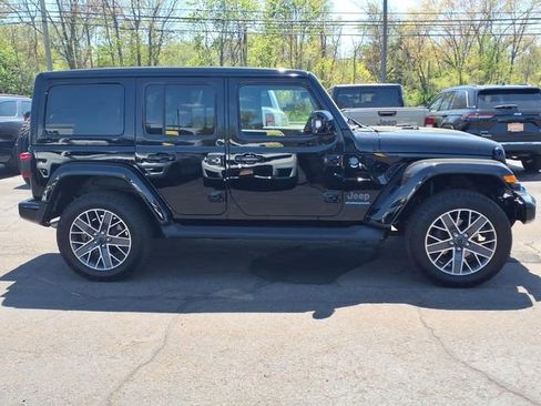 Certified 2024 Jeep Wrangler High Altitude AWD/4WD image 9