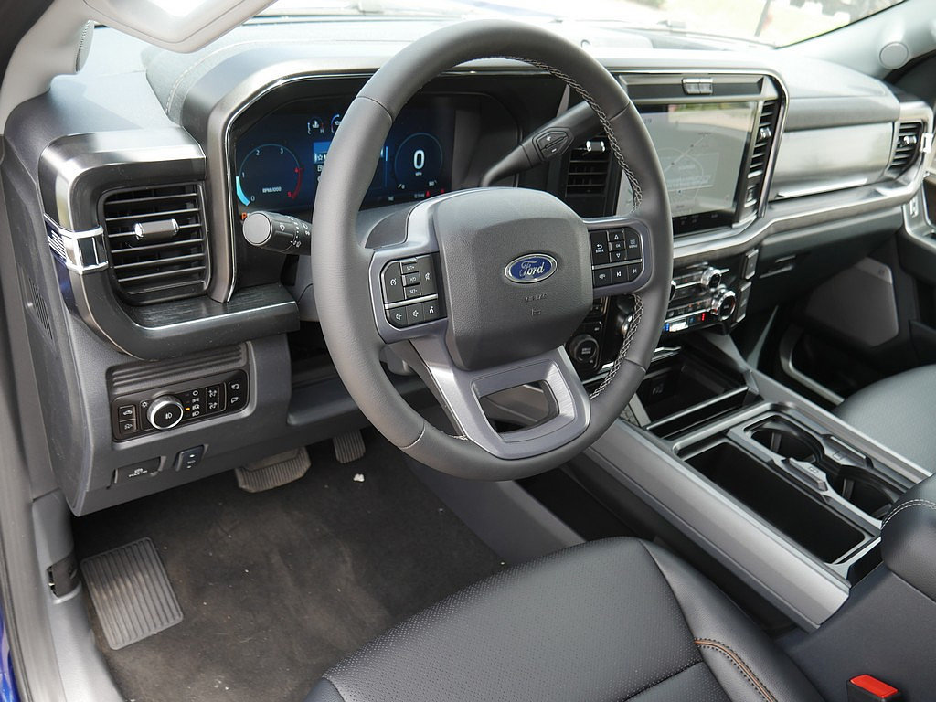 New 2026 Ford F350 Lariat w/ Black Appearance Package AWD/4WD image 11