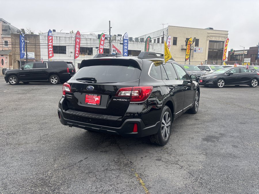 Used 2019 Subaru Outback 2.5i Limited AWD/4WD image 7